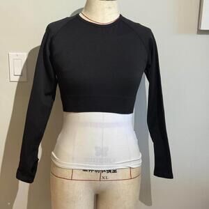 AYBL Cropped Long Sleeve Shirt‎ women's Size M